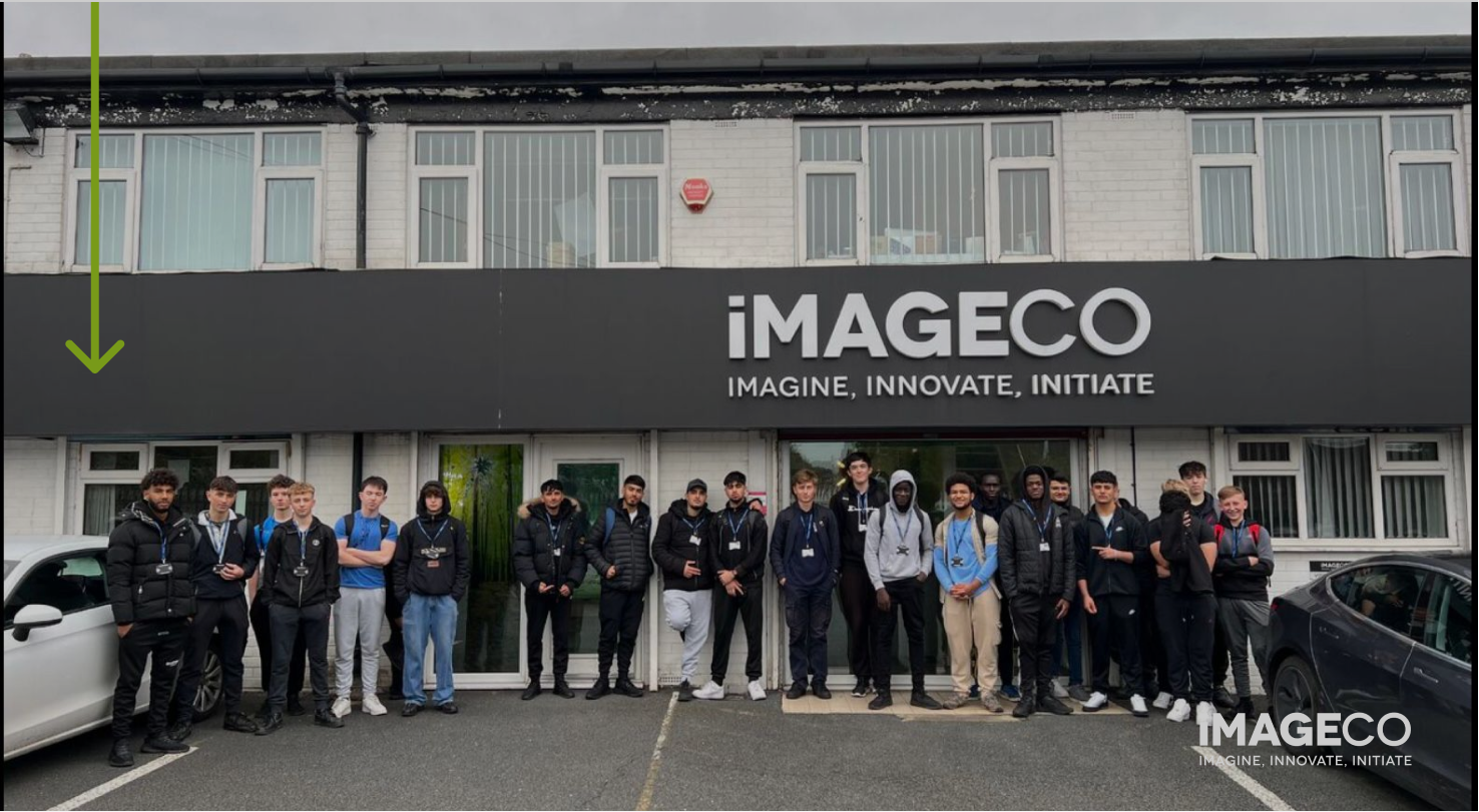 Picture of apprentice's visiting the Imageco HQ